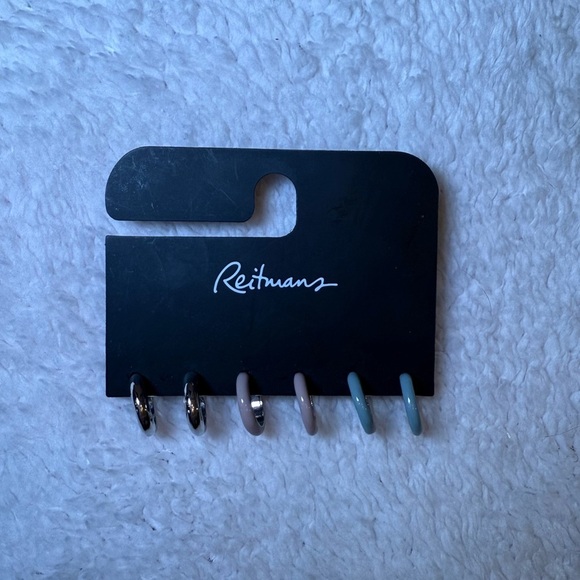 Reitmans - Pack of Small Earrings - Picture 1 of 3